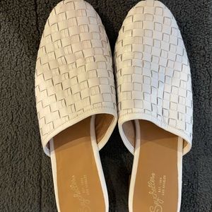 Seychelles white mules. Womens size 11